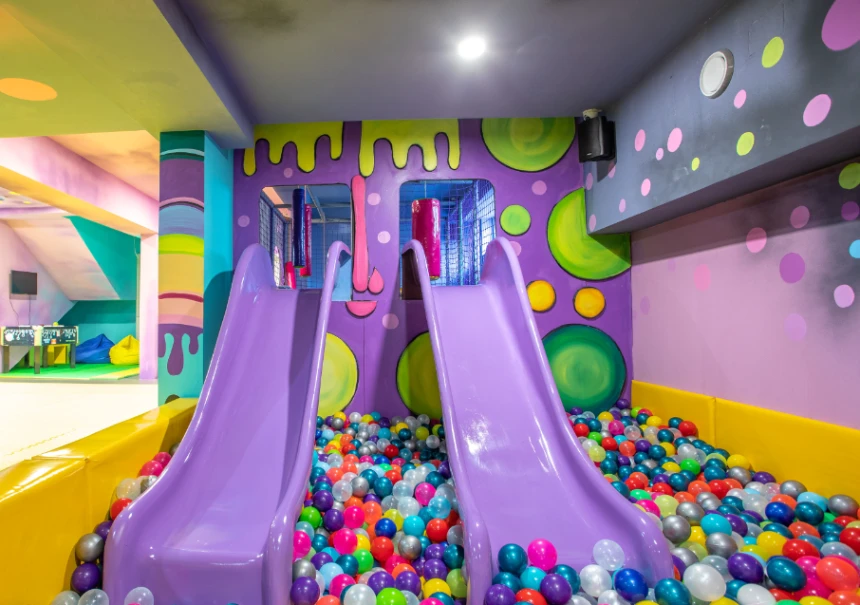 Tri Du&scaron;ketara