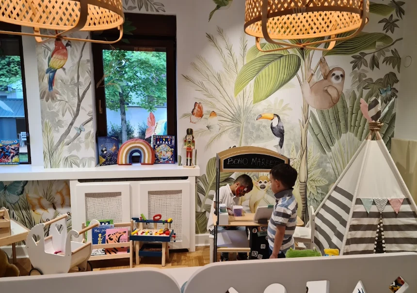 Boho play and learn